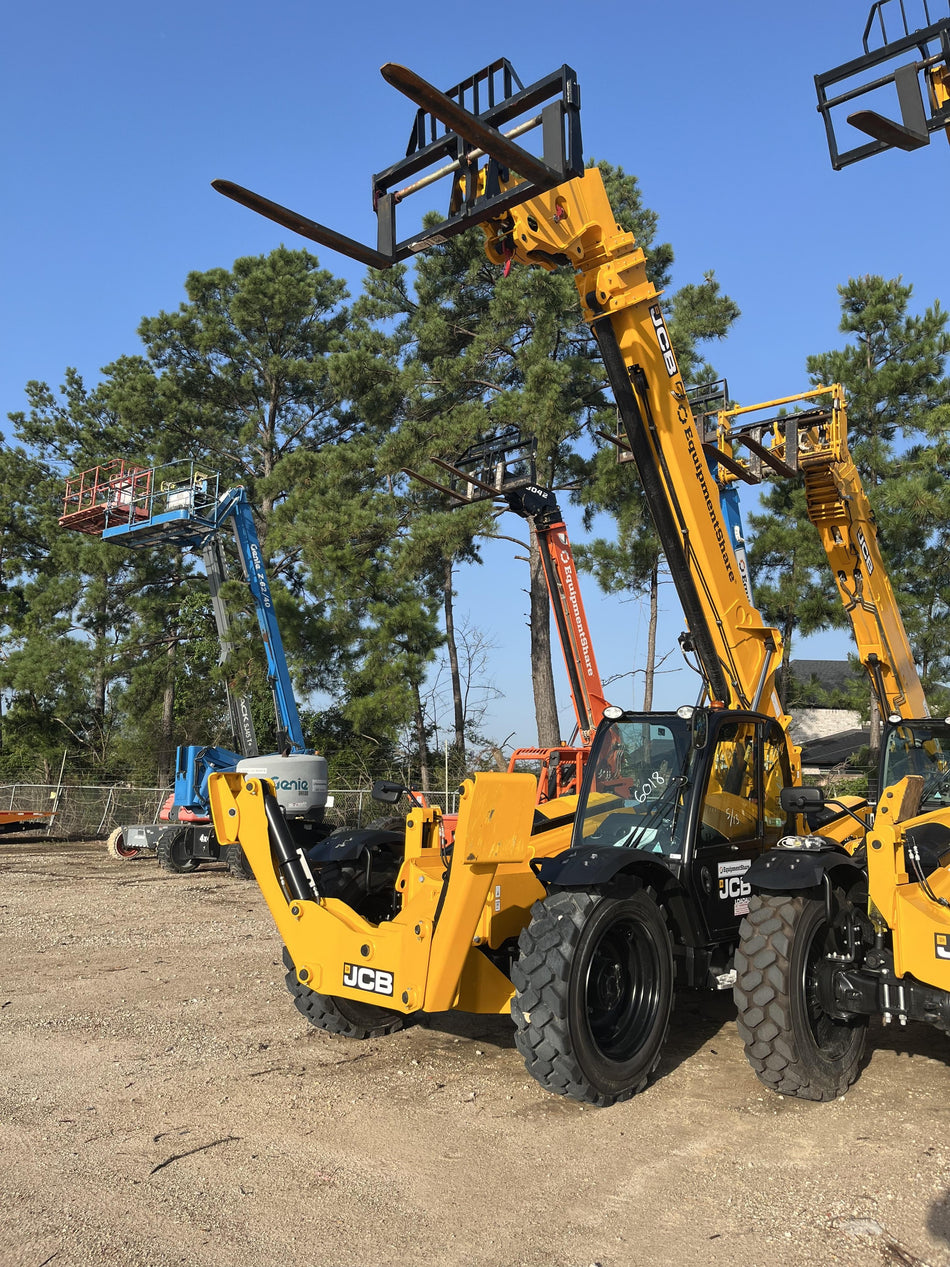 2025 JCB 512-56