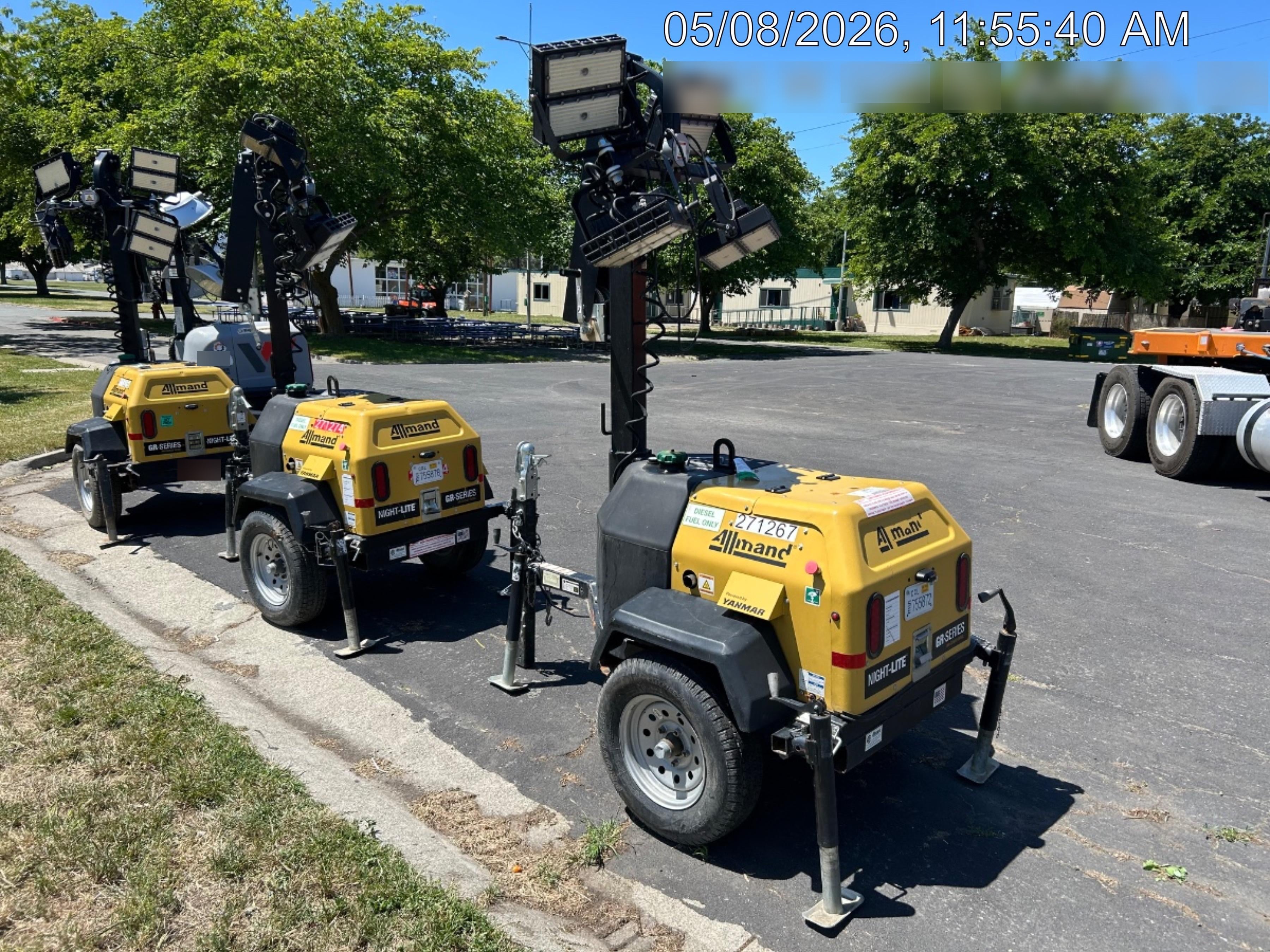 2022 Allmand NLV3GR (4) LED Light Fixture 350W, 23' Vertical Mast, 3kW Prime, Towable, ES Decals, T3