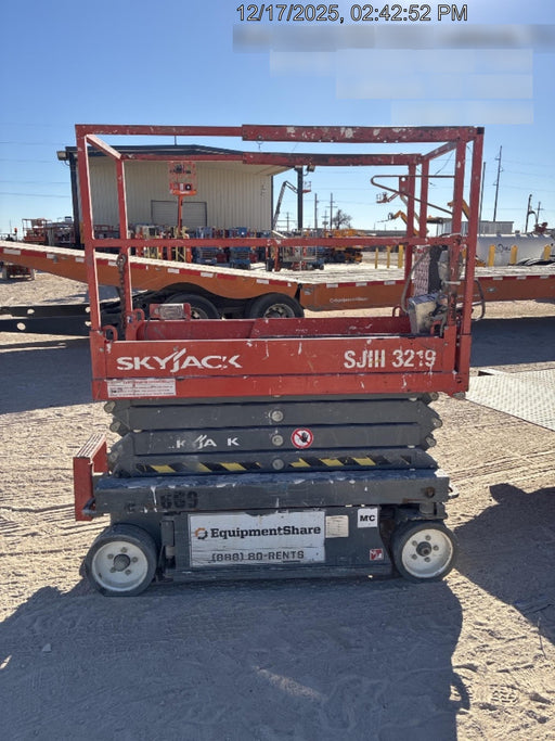 2017 SKYJACK SJIII-3219