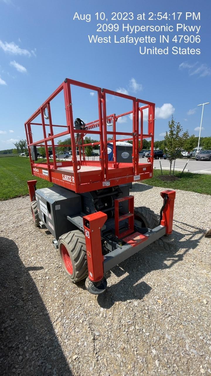 2023 JCB 510-56