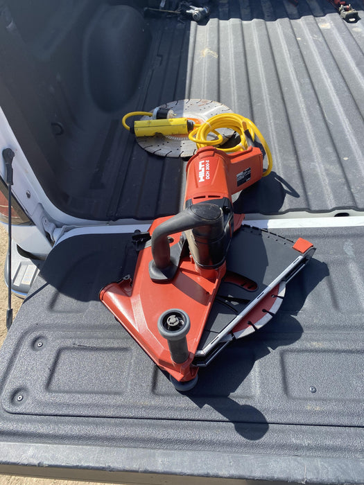 2020 HILTI DCH 300-X