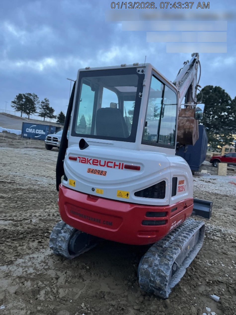 2025 TAKEUCHI TB235-2CR