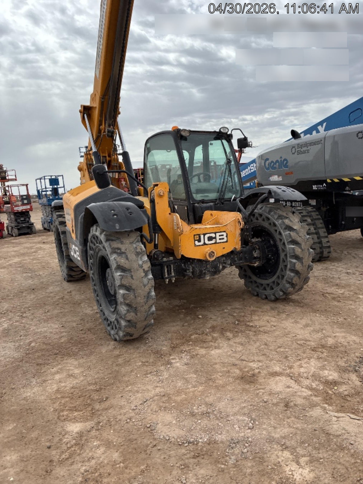 2019 JCB 509-42 JCB 509-42 Enclosed Cab, 74 HP, Solid Tires, Worklights, Beacon, Aux Hydraulics, Lifting Eye