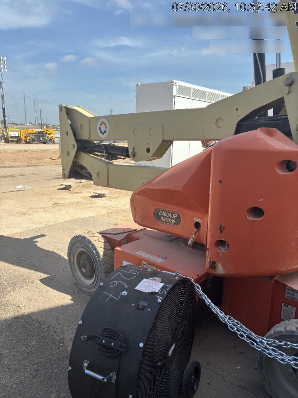 2019 JLG E400AJPN