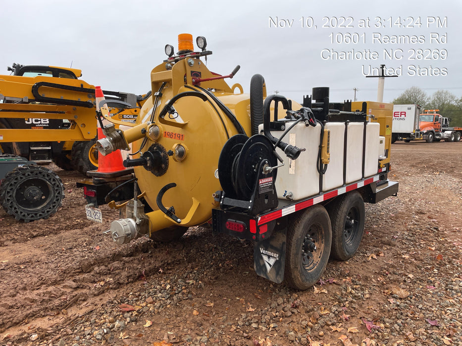 2021 Vac-Tron LP573XDT T4 Koehler Diesel Engine, 500 Gallon Debris Tank, x2 100 Gallon Water Tanks