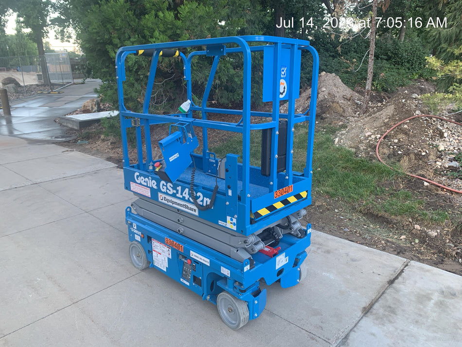 2023 GENIE GS-1432