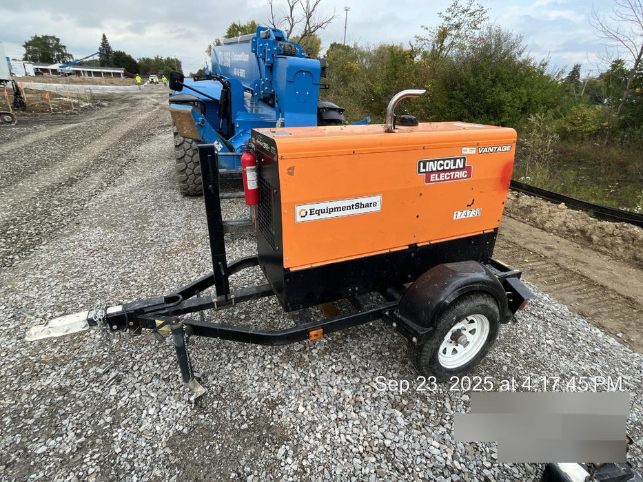 2021 Lincoln Electric Vantage 322 Vantage 322 Ready Pak 3 w/ Decals, ORANGE (includes trailer, cable rack, fender light kit) NO Telematics