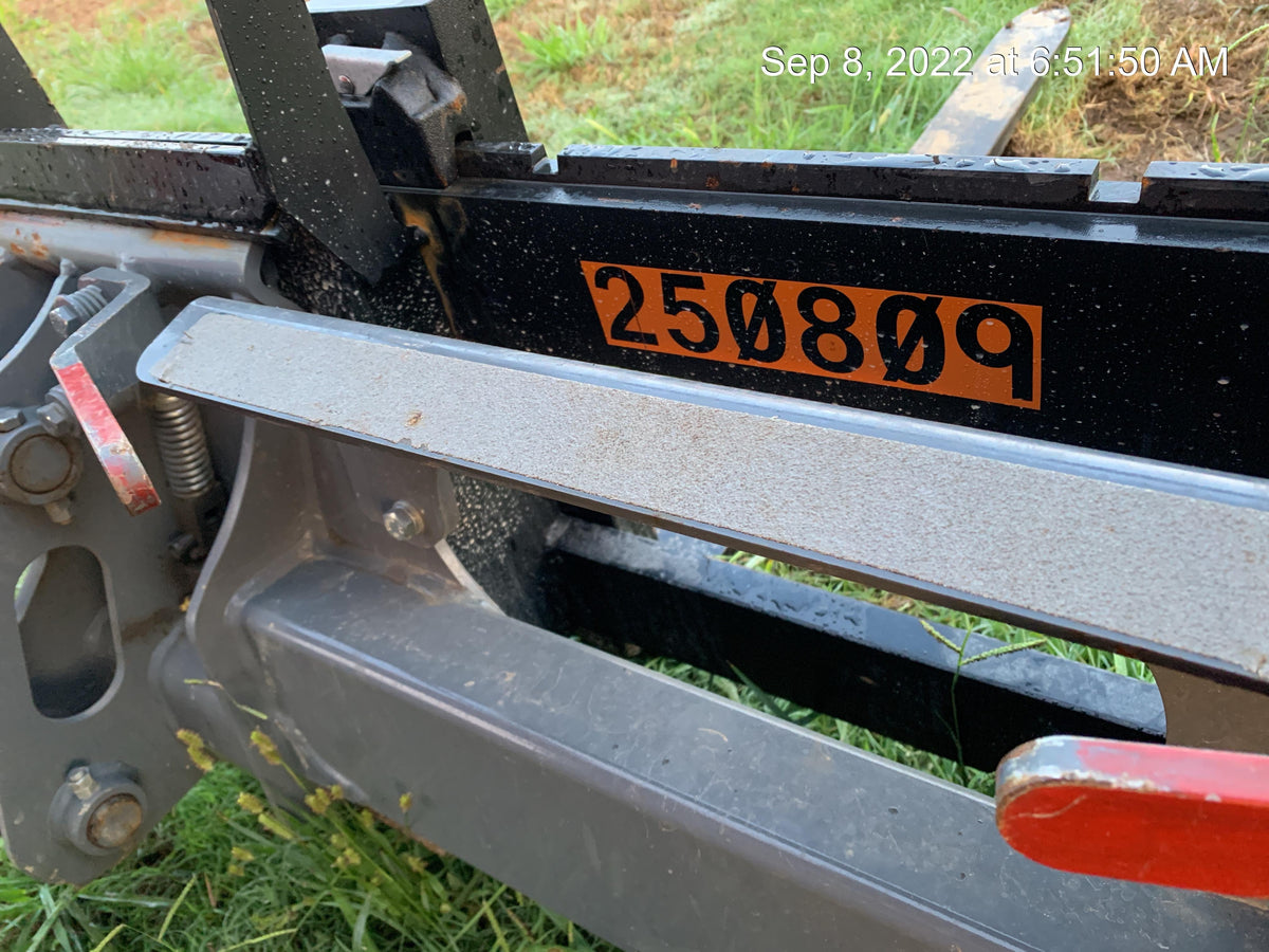 2022 ARROW MATERIAL HANDLING 48" Pallet Forks - Arrow