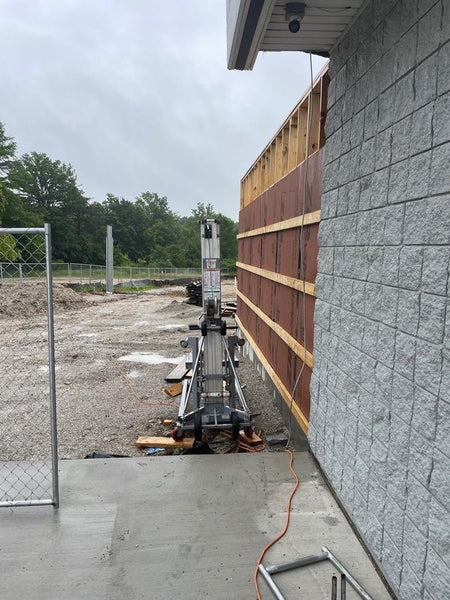 2020 GENIE SLC-24