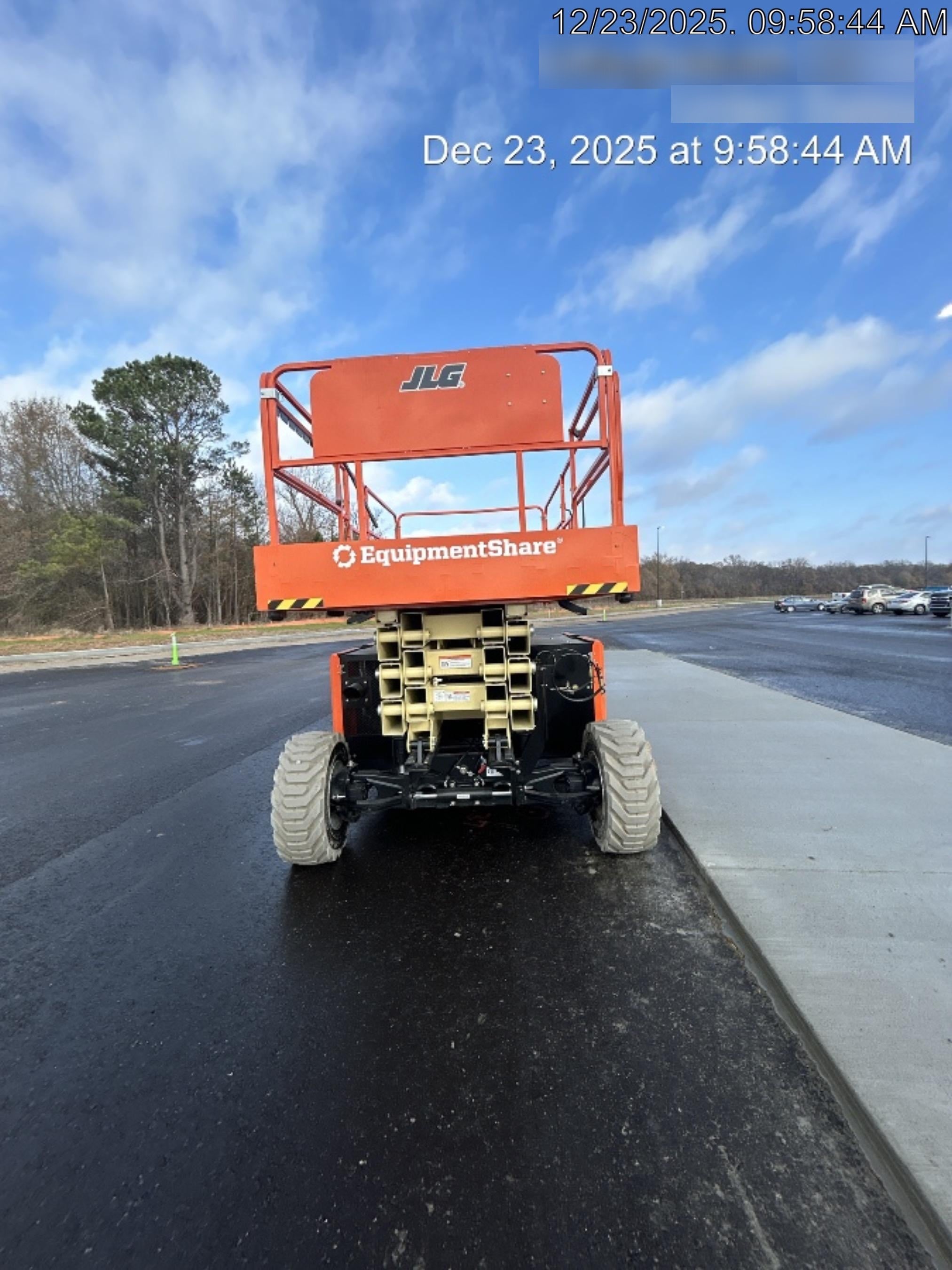 2025 JLG RT4394