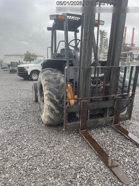 2018 CASE 586H