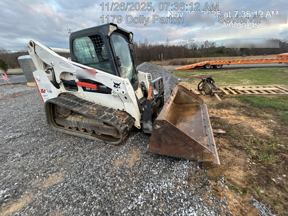 2021 BOBCAT T740