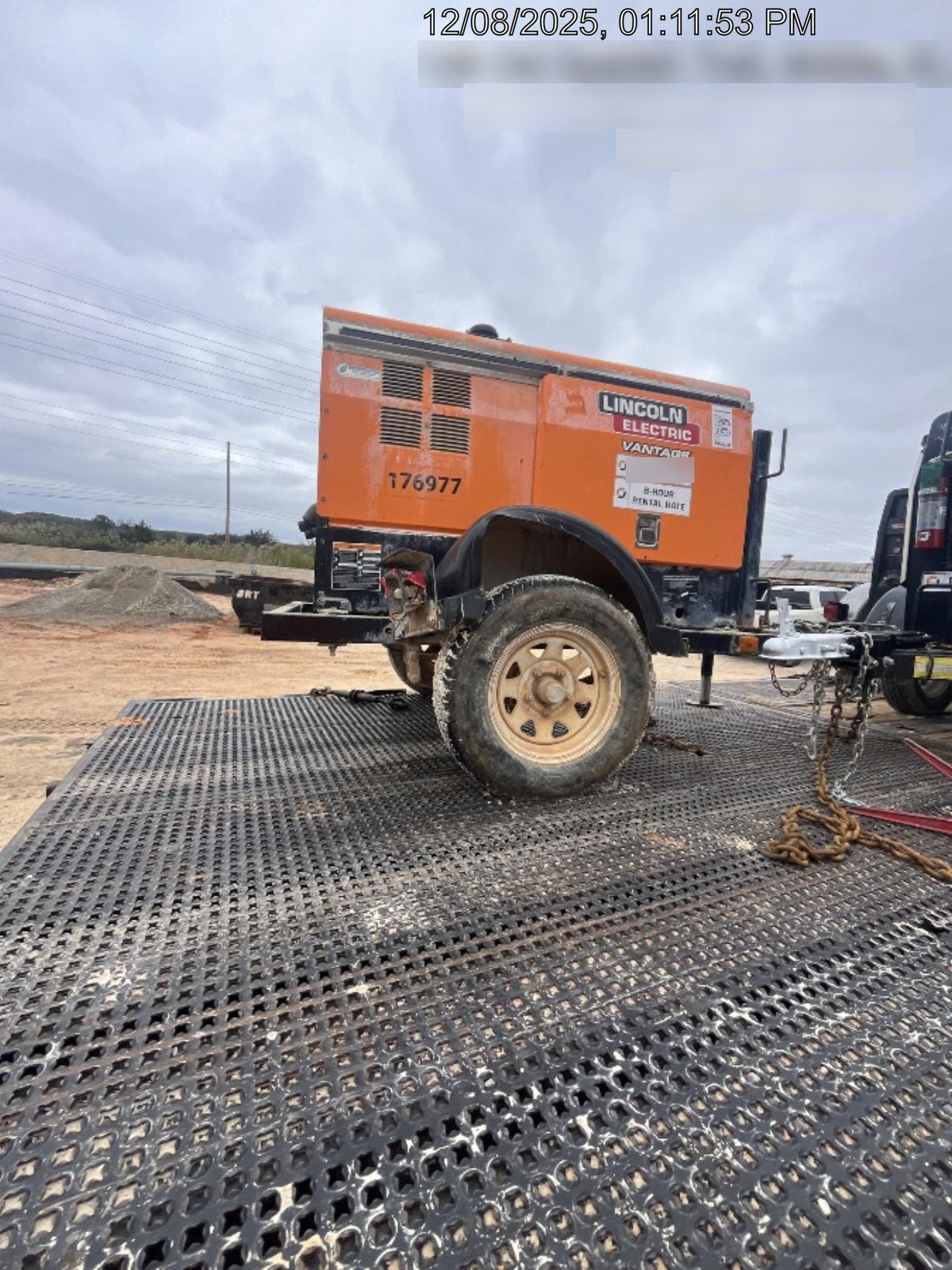 2021 Lincoln Electric Vantage 322 Vantage 322 Ready Pak 3 w/ Decals, ORANGE (includes trailer, cable rack, fender light kit) NO Telematics