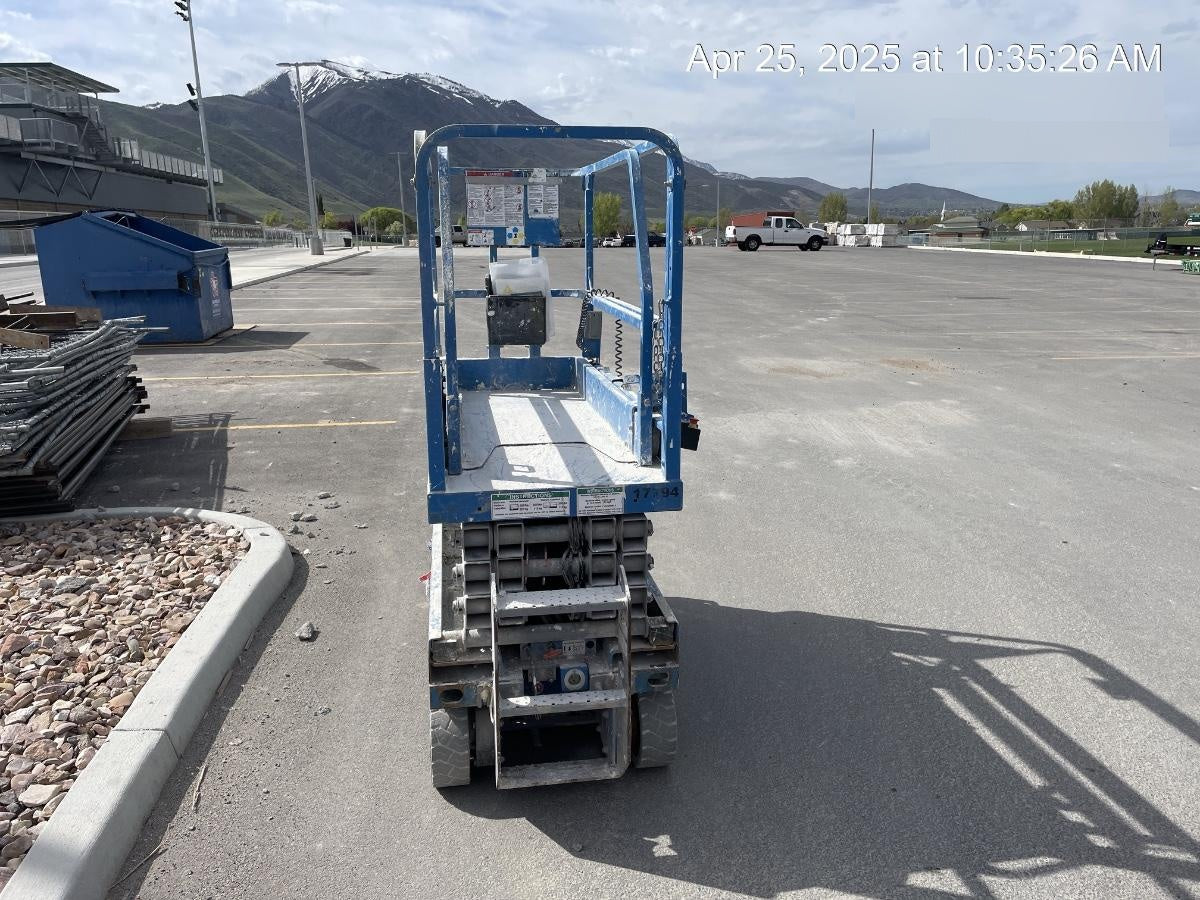 2018 Genie GS-1930 Genie GS-1930 w/Fixed Rail, Chain Entry