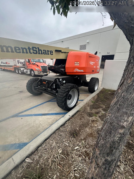 2023 JLG 660SJ