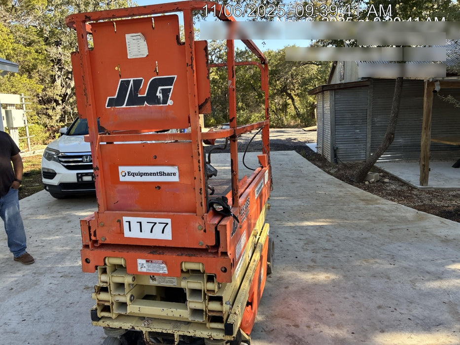 2016 JLG 1930ES