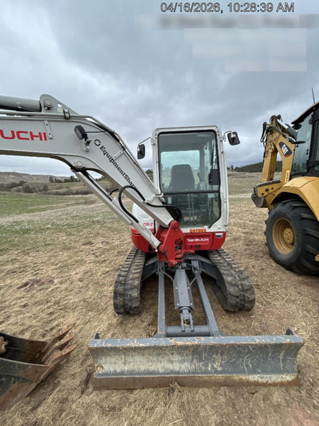 2025 TAKEUCHI TB235-2CR