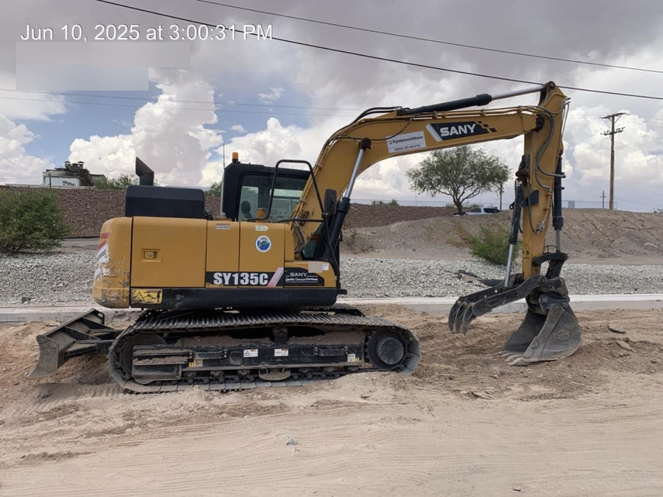 2021 SANY SY135C