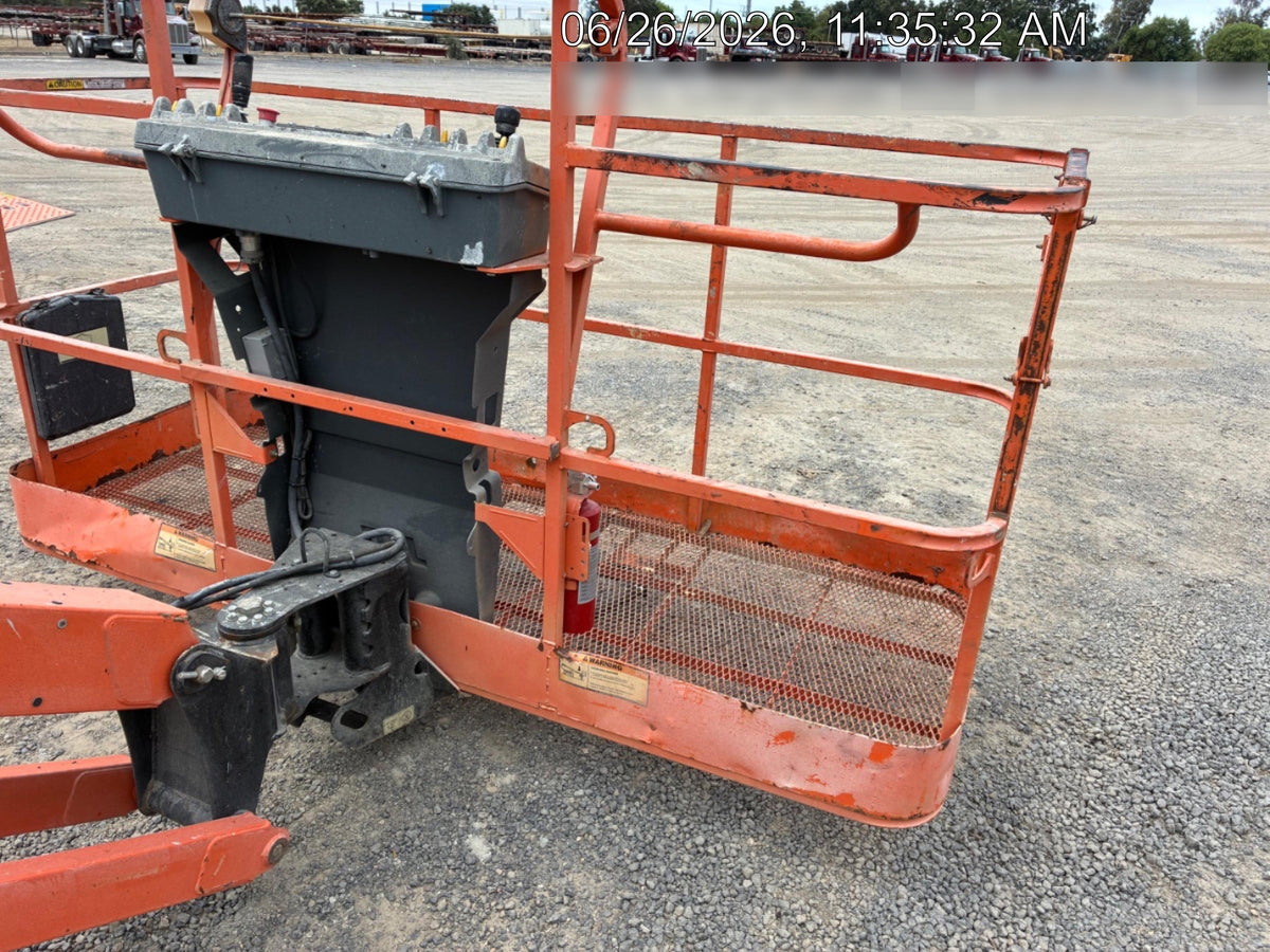 2019 JLG 460SJ