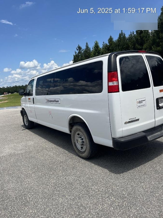 2023 CHEVROLET Express Van - Rental