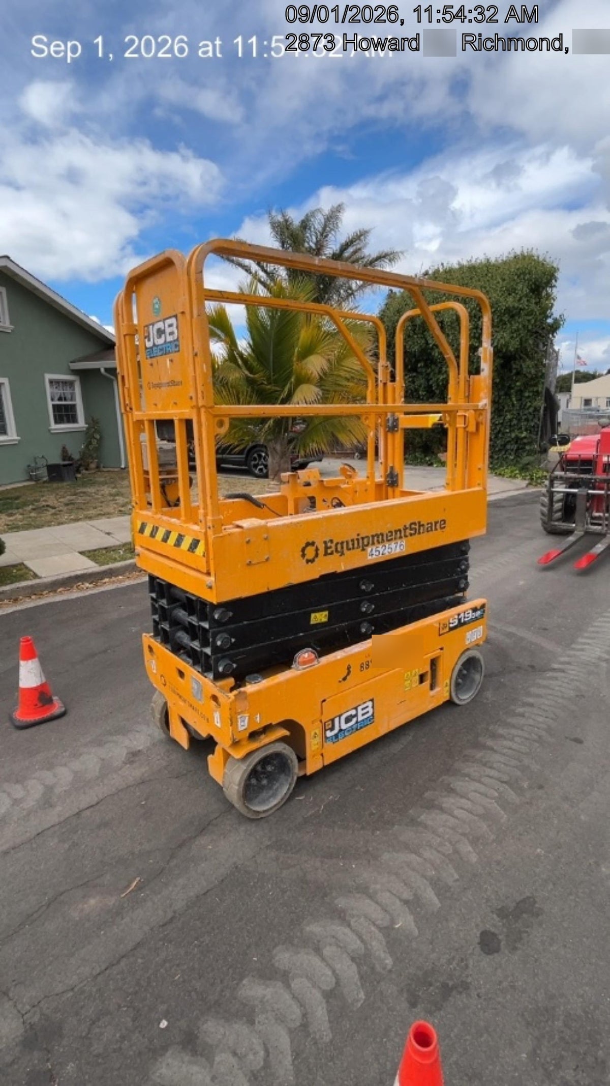 2024 JCB S1932E