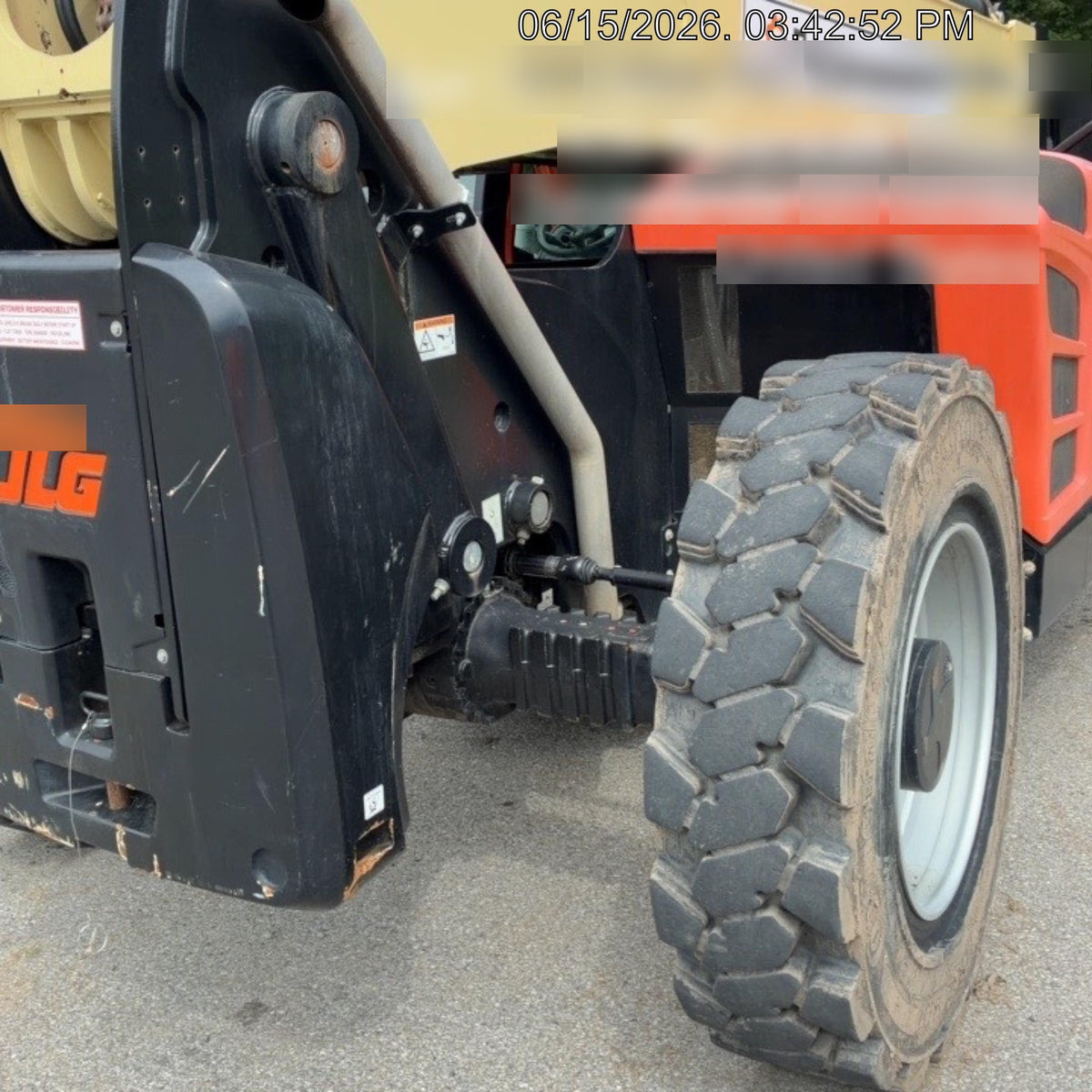 2020 JLG 1255