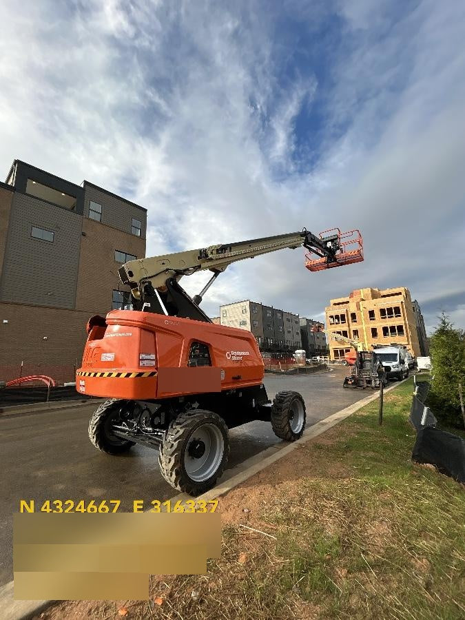 2025 JLG 660SJ