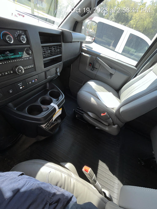 2023 CHEVROLET Express Van - Rental