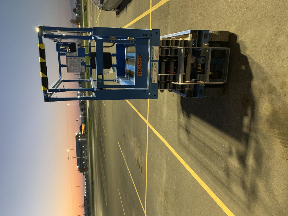 2020 Genie GS-1930 Solid Non Marking Tires, Beacon, Folding rails with half height swing gate, 800W Inverter