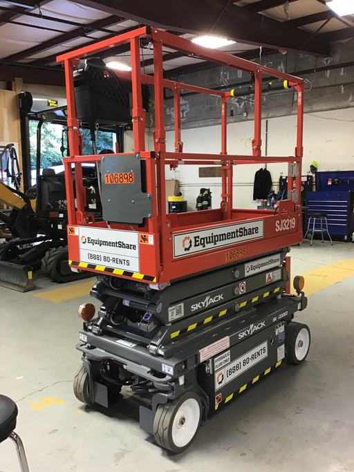 2020 Skyjack SJIII-3219 High Rail, Solid NM Tires, Half height spring hinged entry gate, Dual Beacons, 800W Inverter