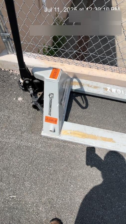 2024 STRONGWAY 4400 lb Pallet Jack