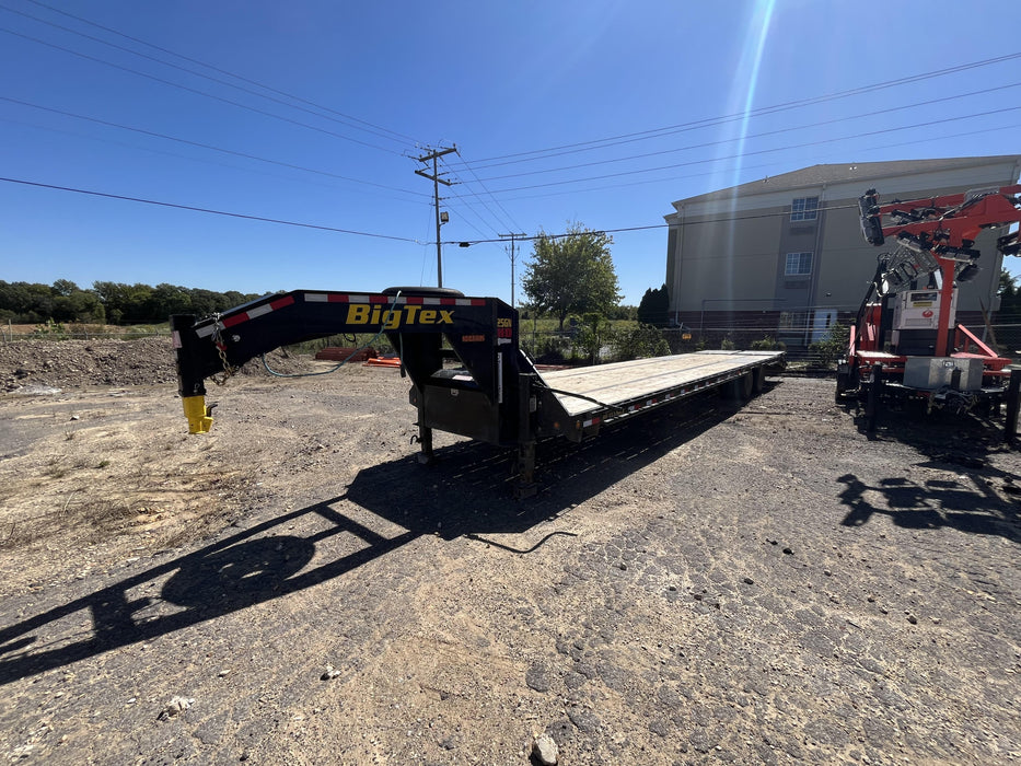 2024 BIG TEX TRAILER 25GN-40D5A-MRBK