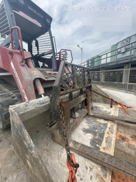 2021 PALADIN 48" Pallet Forks - Paladin