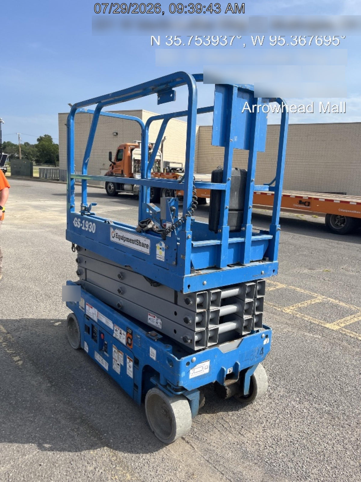 2019 Genie GS-1930 Fixed rails with chain Entry