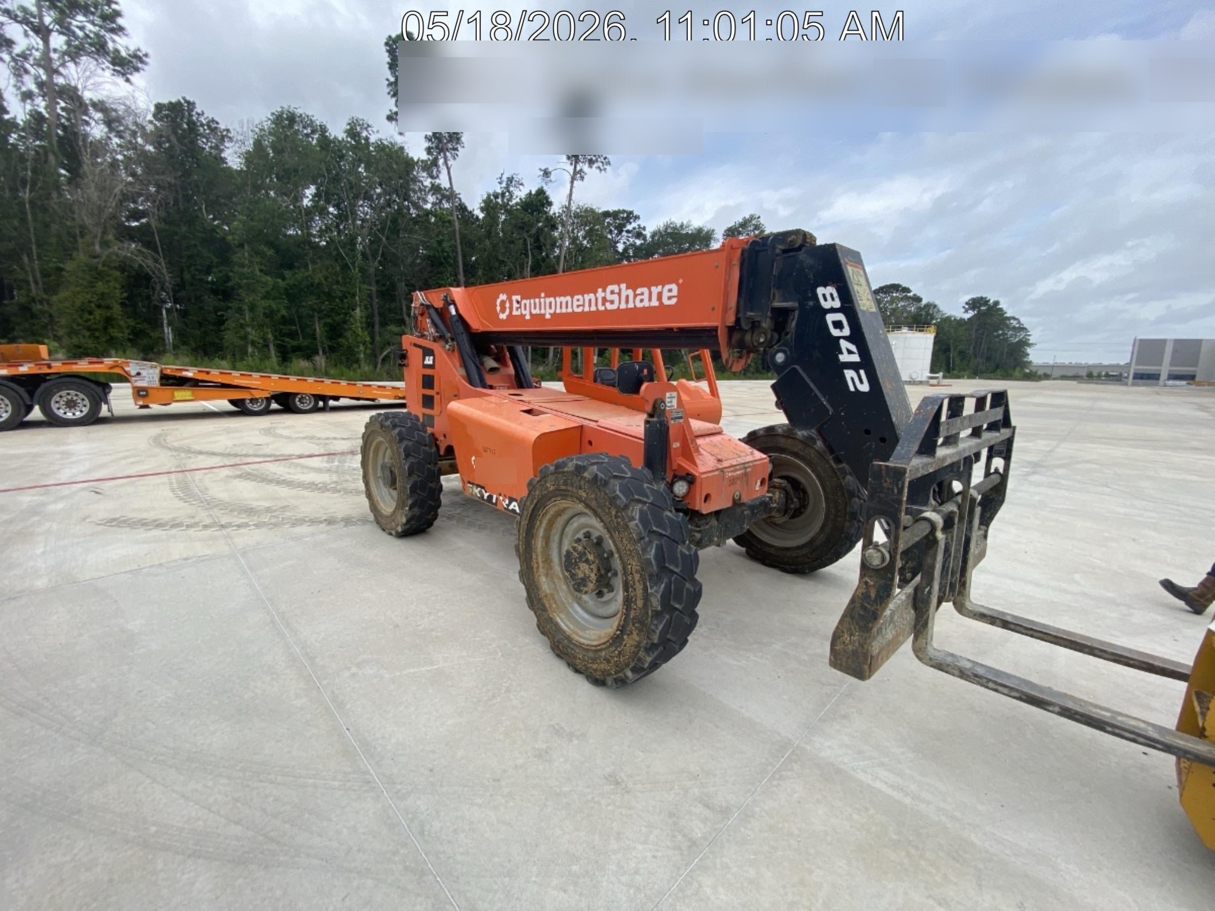2023 SKYTRAK 8042