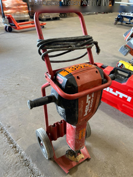 2021 HILTI TE 3000-AVR