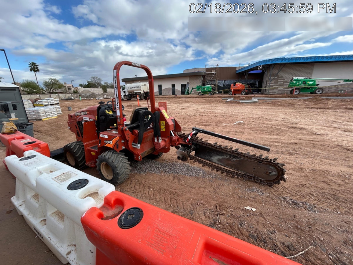 2022 DITCH WITCH RT45A
