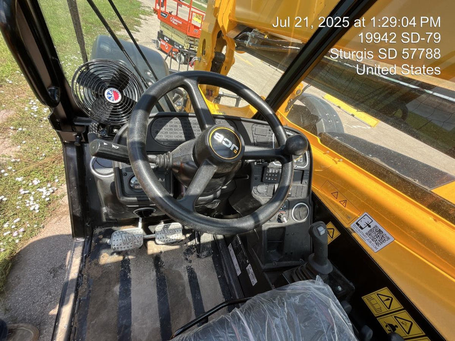 2025 JCB 509-42