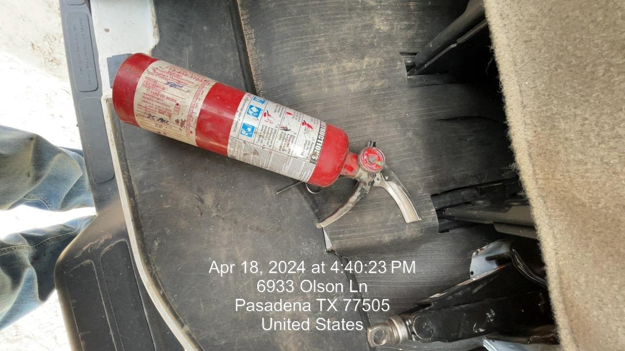 2023 GMC Savana 3500 - Rental