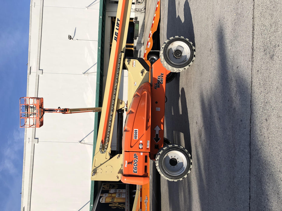 2019 JLG E600JP