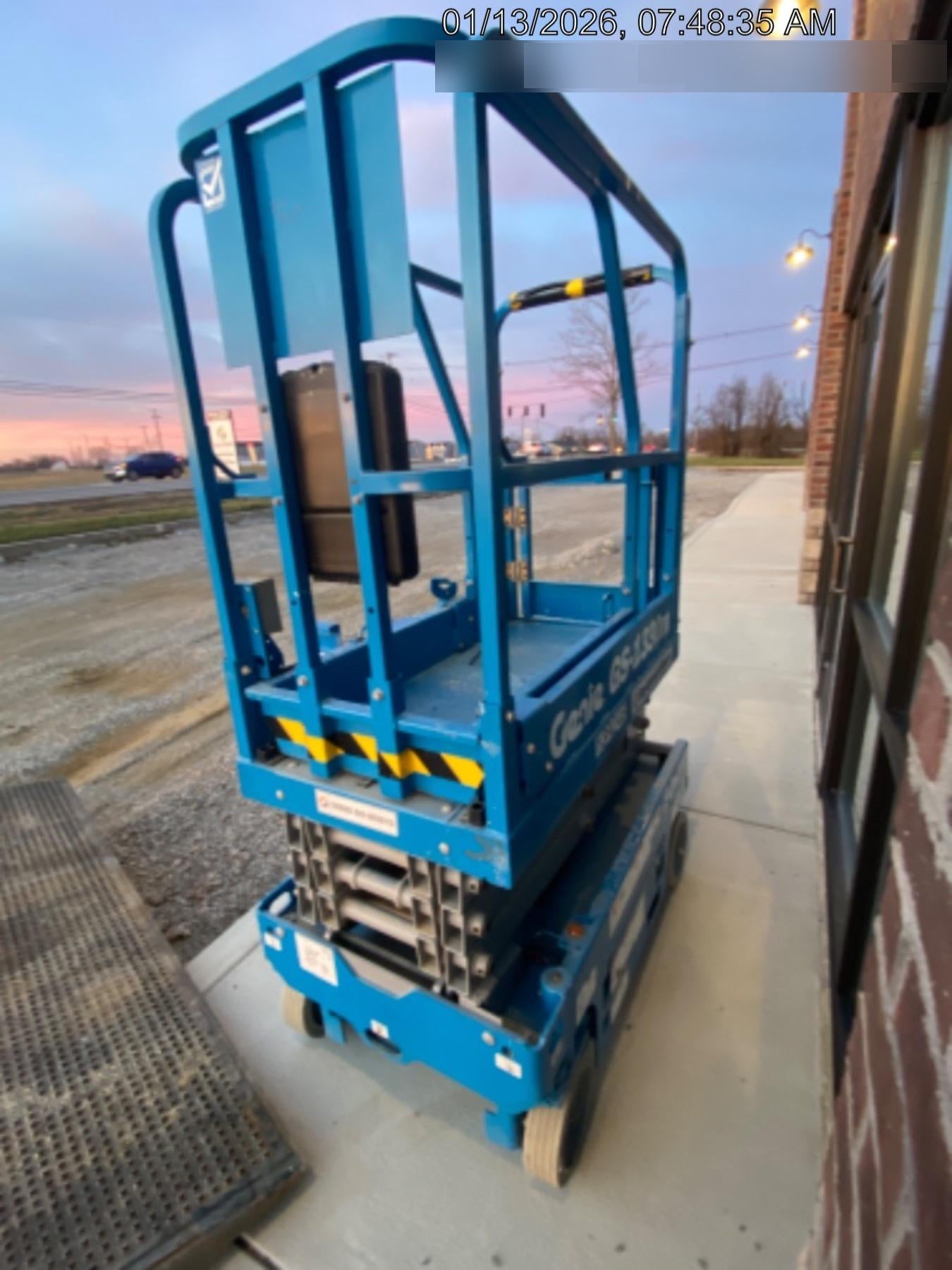 2021 GENIE GS-1330m