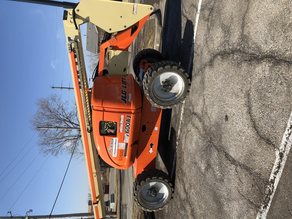 2019 JLG 600AJ