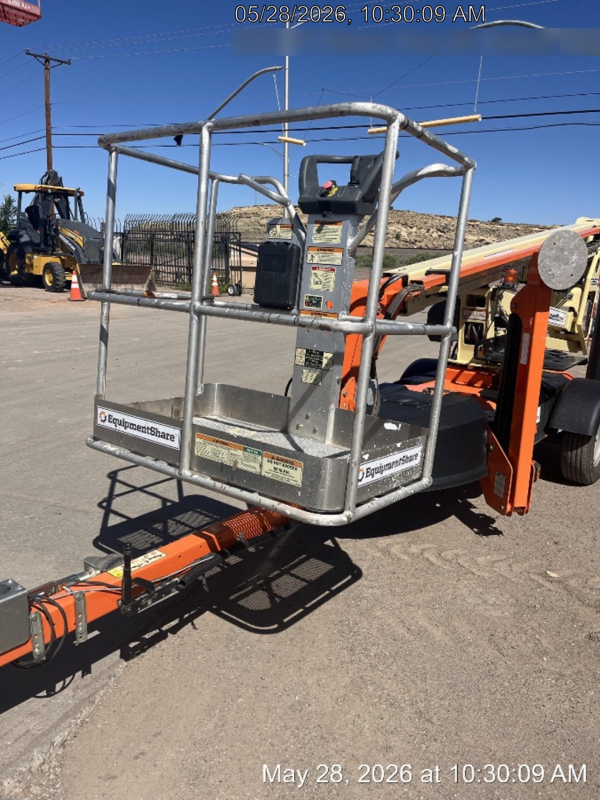 2022 JLG T350