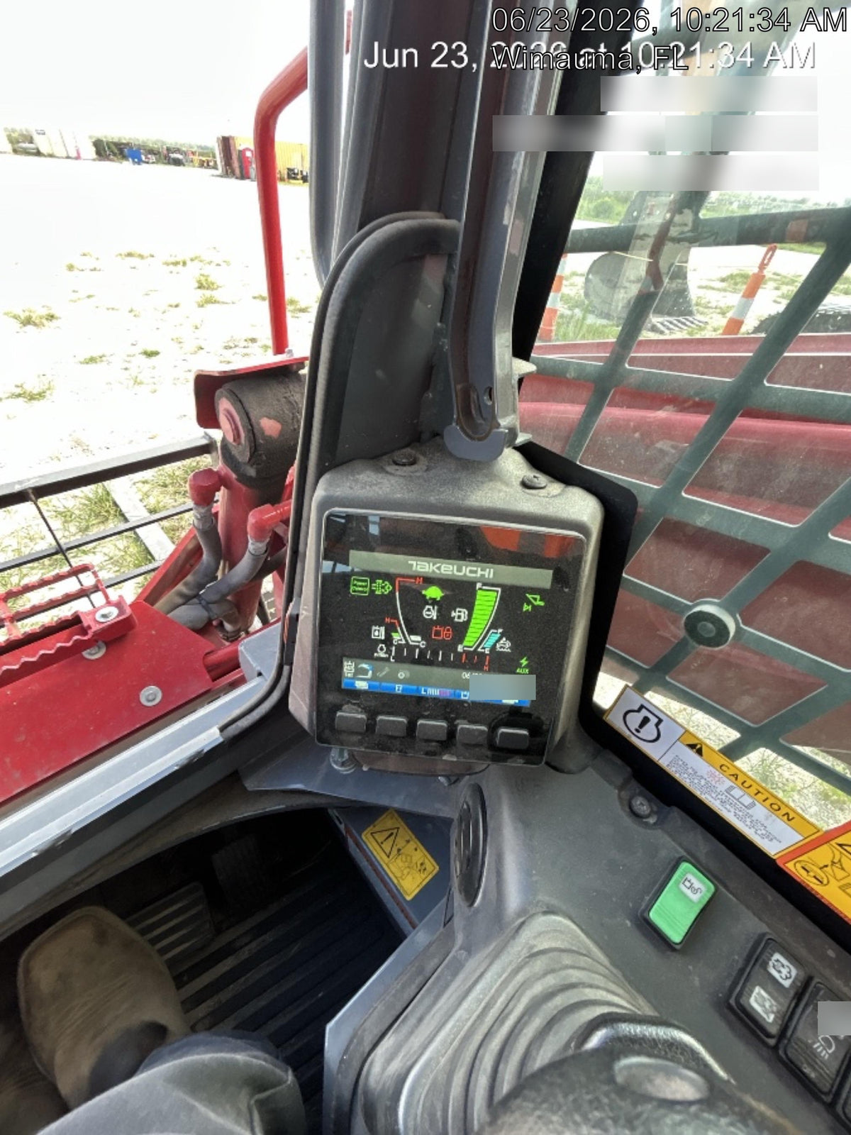 2025 TAKEUCHI TL12V2-CR