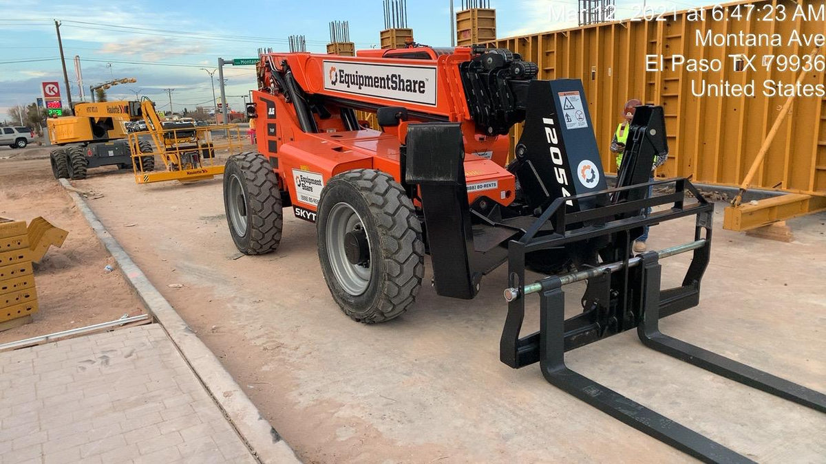 2021 SKYTRAK 12054
