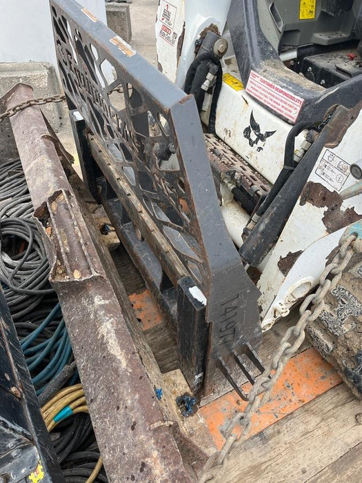 2021 PALADIN 48" Pallet Forks - Paladin