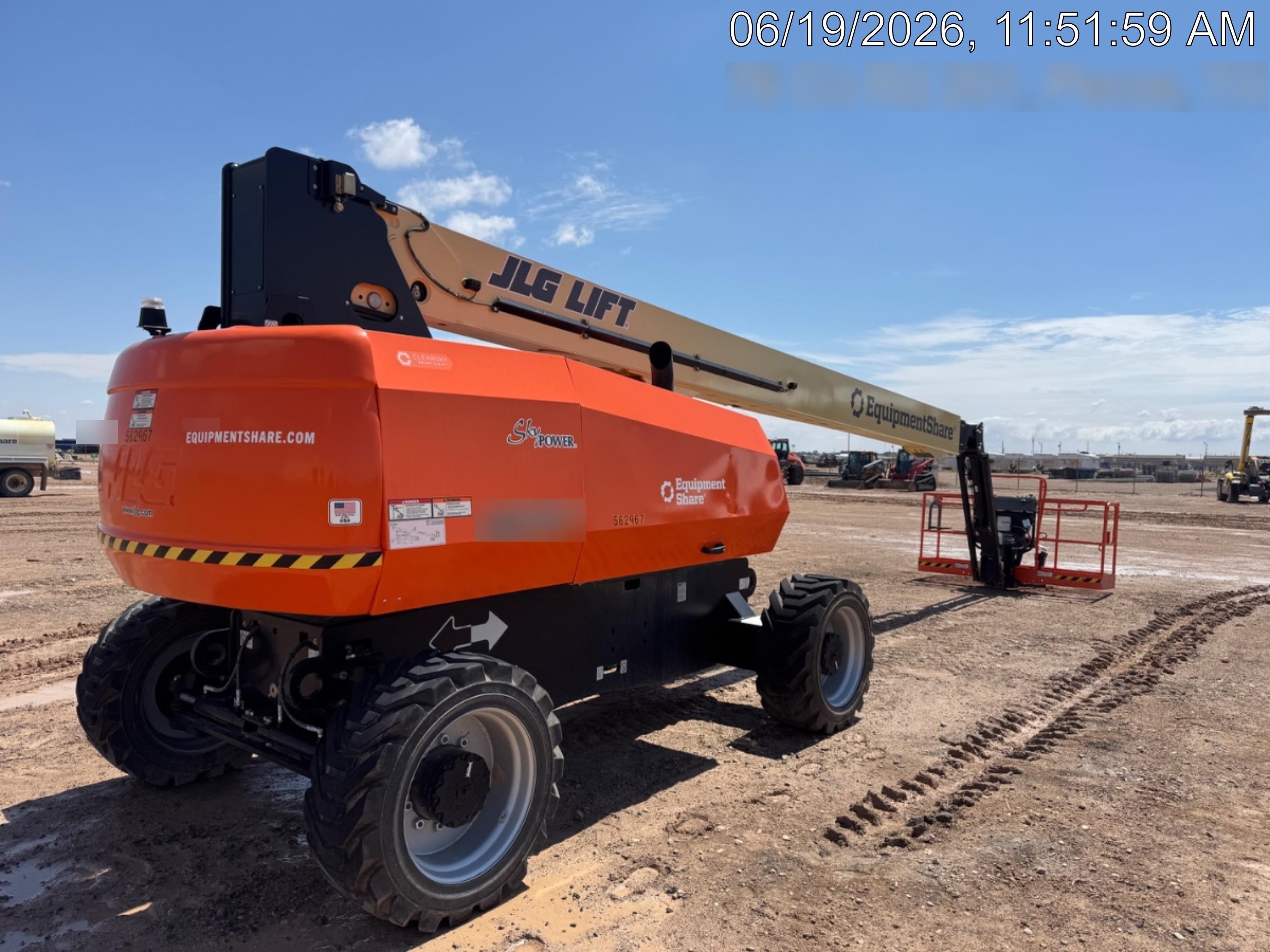 2025 JLG 860SJ