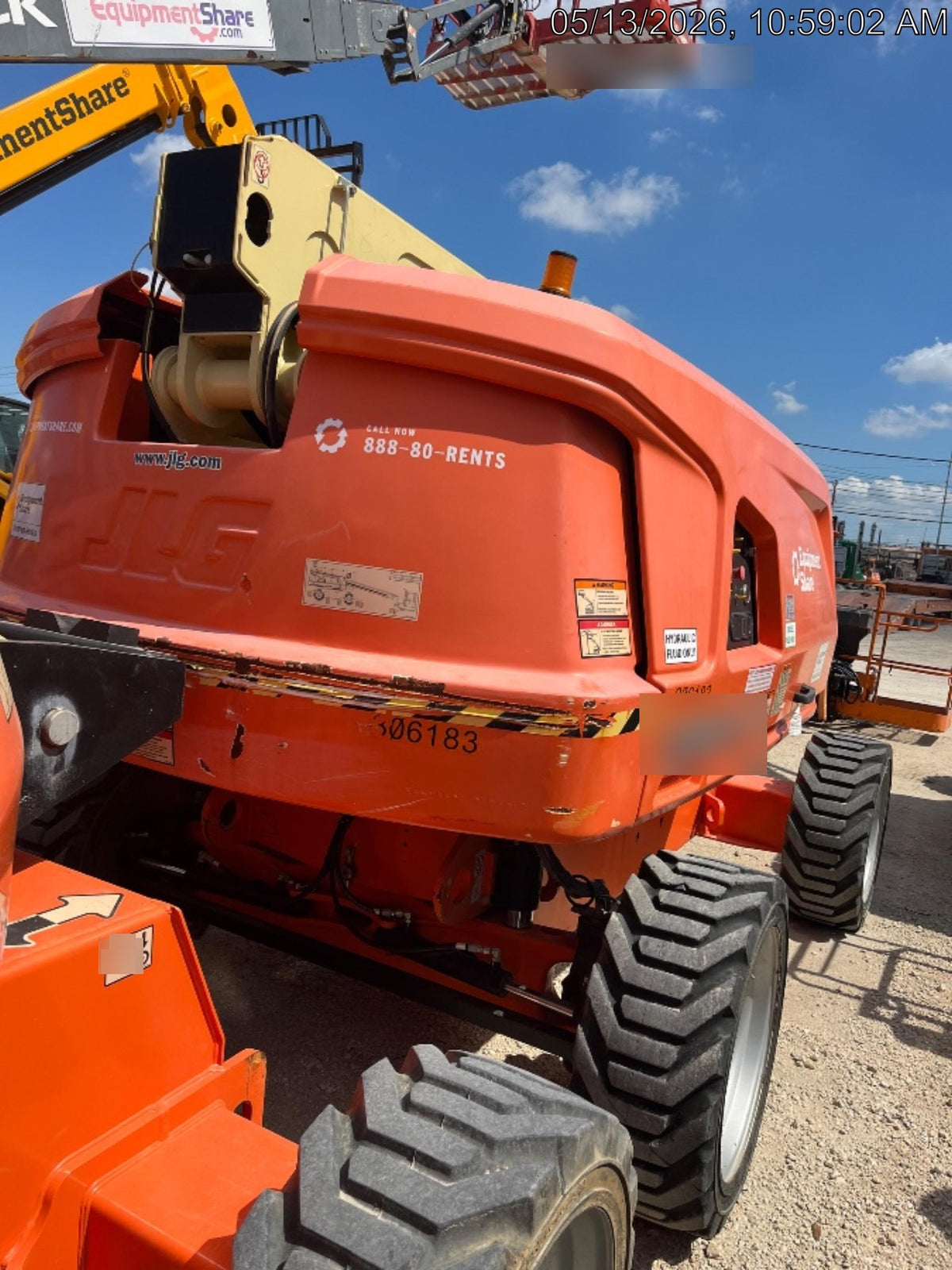 2023 JLG 660SJ