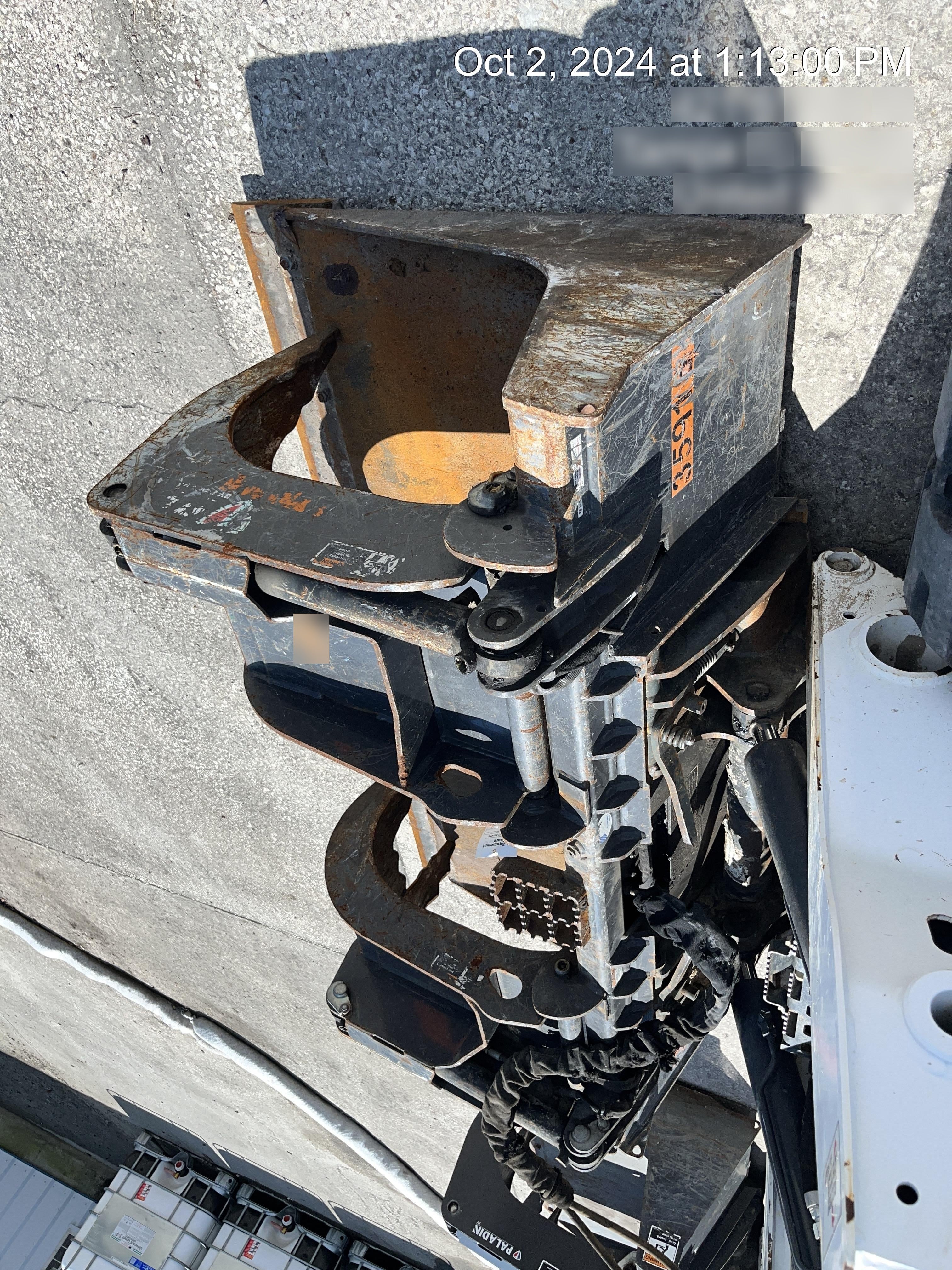 2019 PALADIN 76" Scrap Grapple Bucket - Paladin