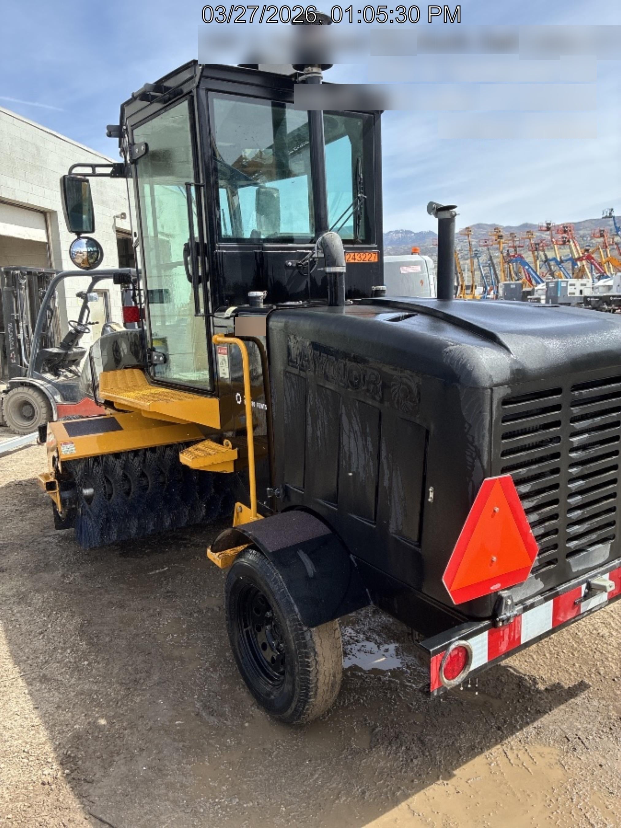2022 LAYMOR SM450